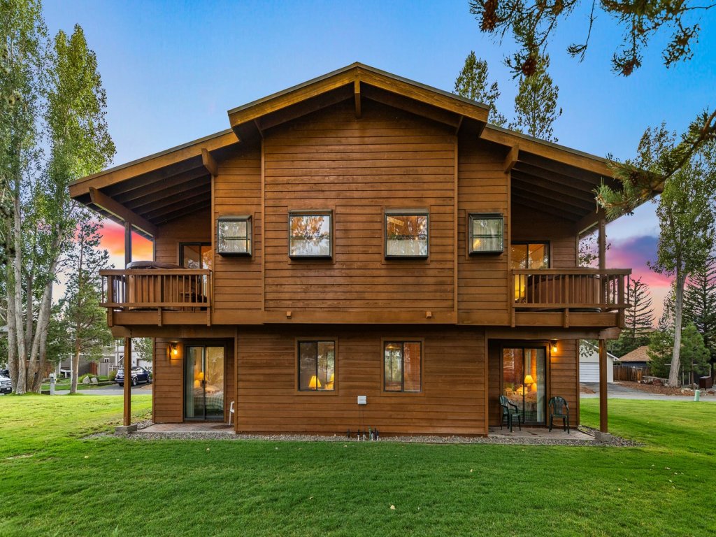 587 Danube Drive Vacation Rental in California - RedAwning