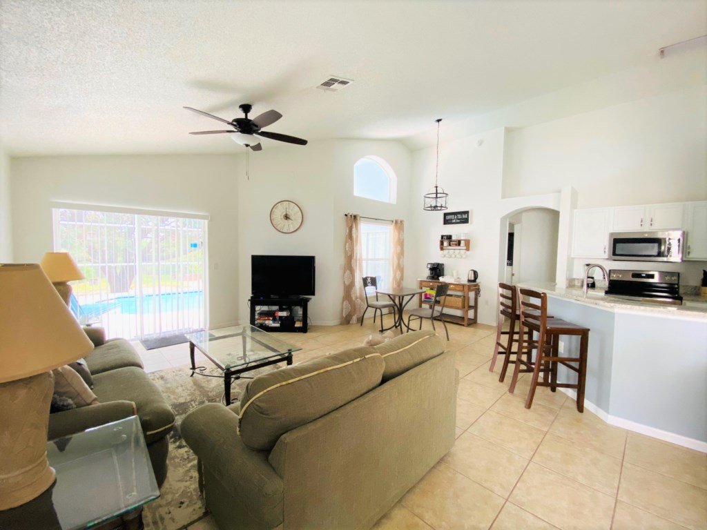 Southern Comfort Home In Southern Dunes Golf! Vacation Rental in Haines City - RedAwning