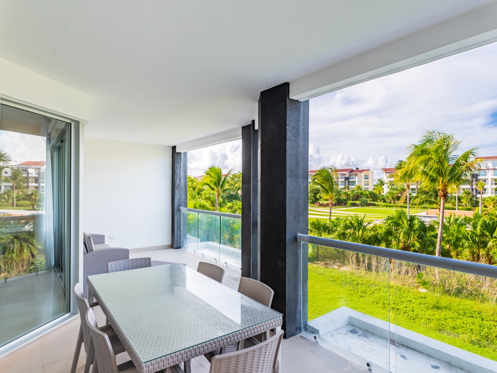 Casa Almajuma 415 S Vacation Rental - RedAwning
