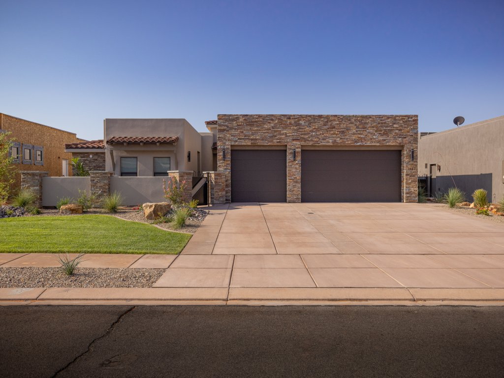 Around The World At The Ledges Vacation Rental in St. George - RedAwning