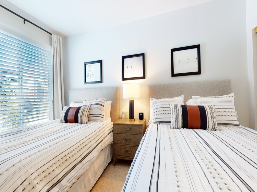 Silver Bear 21 Updated, Light and Bright, Walk to Canyon Lodge and Gondola Vacation Rental in Mammoth Lakes - RedAwning