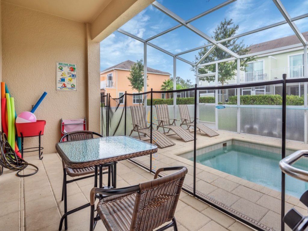 Serenity 3 Bed Townhome  Vacation Rental in Clermont - RedAwning
