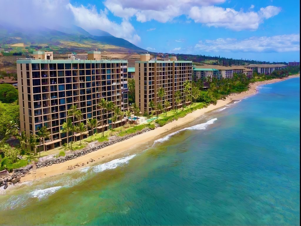 Mahana 604 Oceanfront 1BD/1BA Vacation Rental in Lahaina - RedAwning
