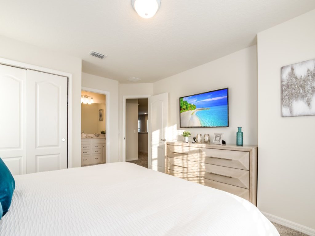 Luxury Home 7 Bedrooms Near Disney! Vacation Rental in Kissimmee - RedAwning