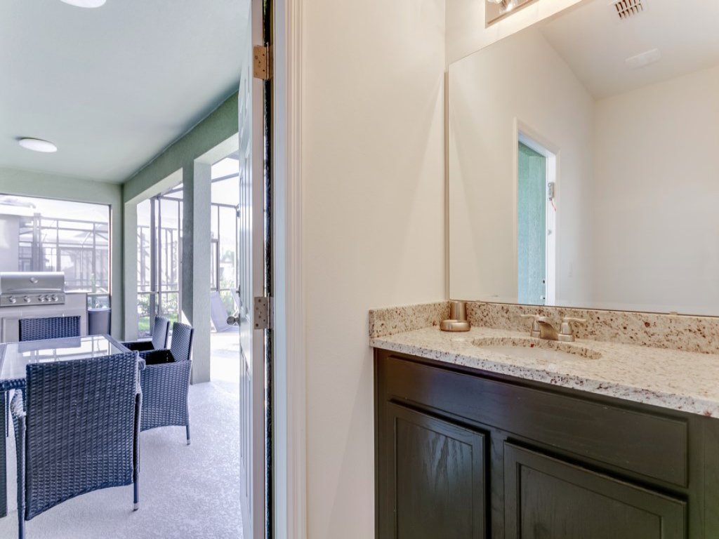 Luxury 6 Bedroom 4 Bath  Home With Spa Vacation Rental in Davenport - RedAwning