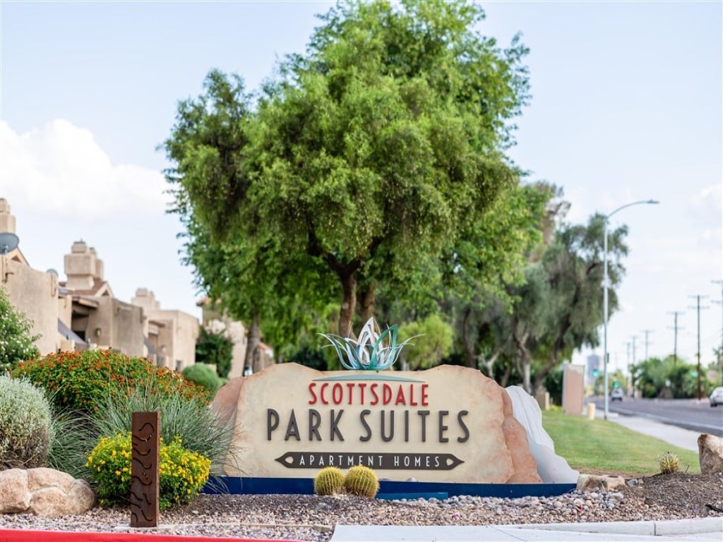 208 Vacation Rental in Scottsdale - RedAwning