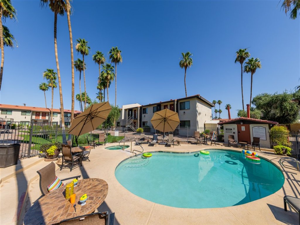 244 Vacation Rental in Scottsdale - RedAwning