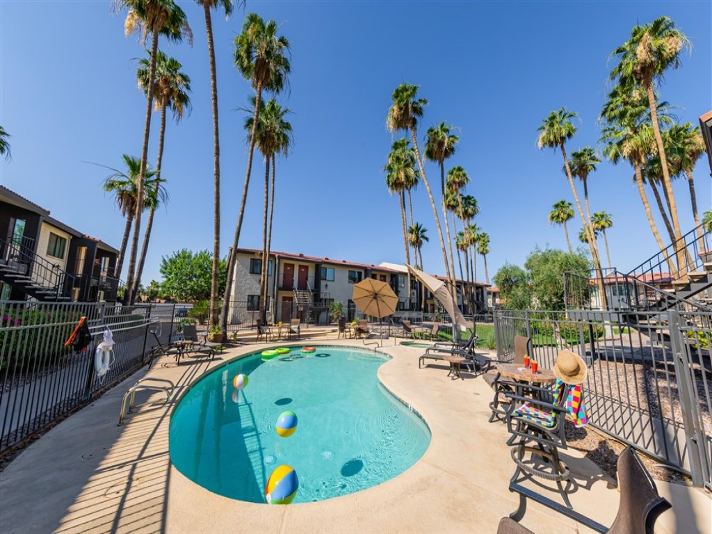 219 Vacation Rental in Scottsdale - RedAwning