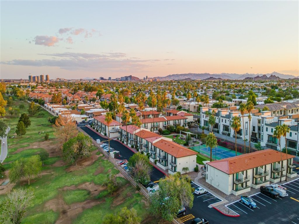 236 Vacation Rental in Scottsdale - RedAwning
