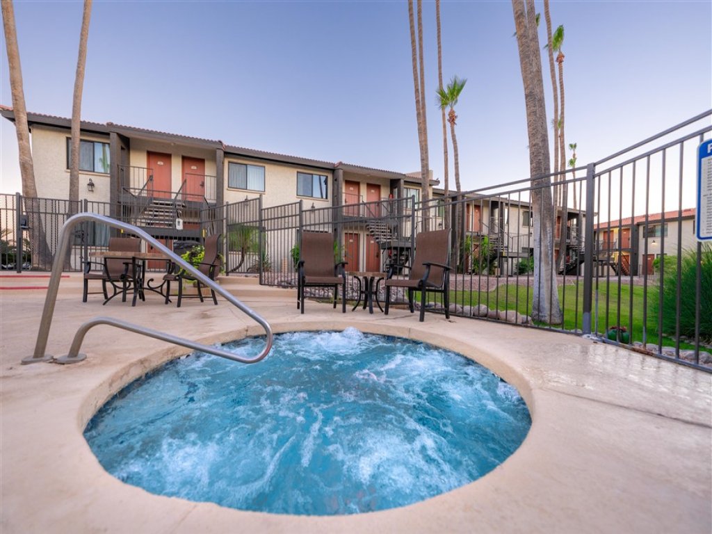 235 Vacation Rental in Scottsdale - RedAwning