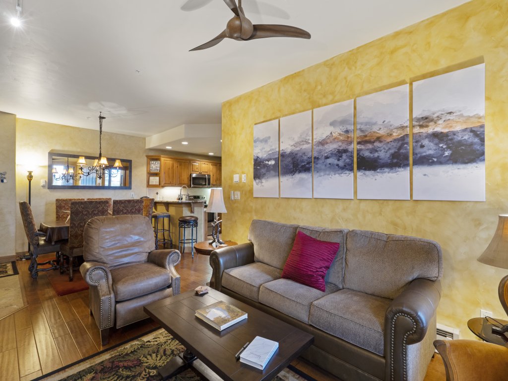 EagleRidge Lodge 201 Vacation Rental in Steamboat Springs - RedAwning