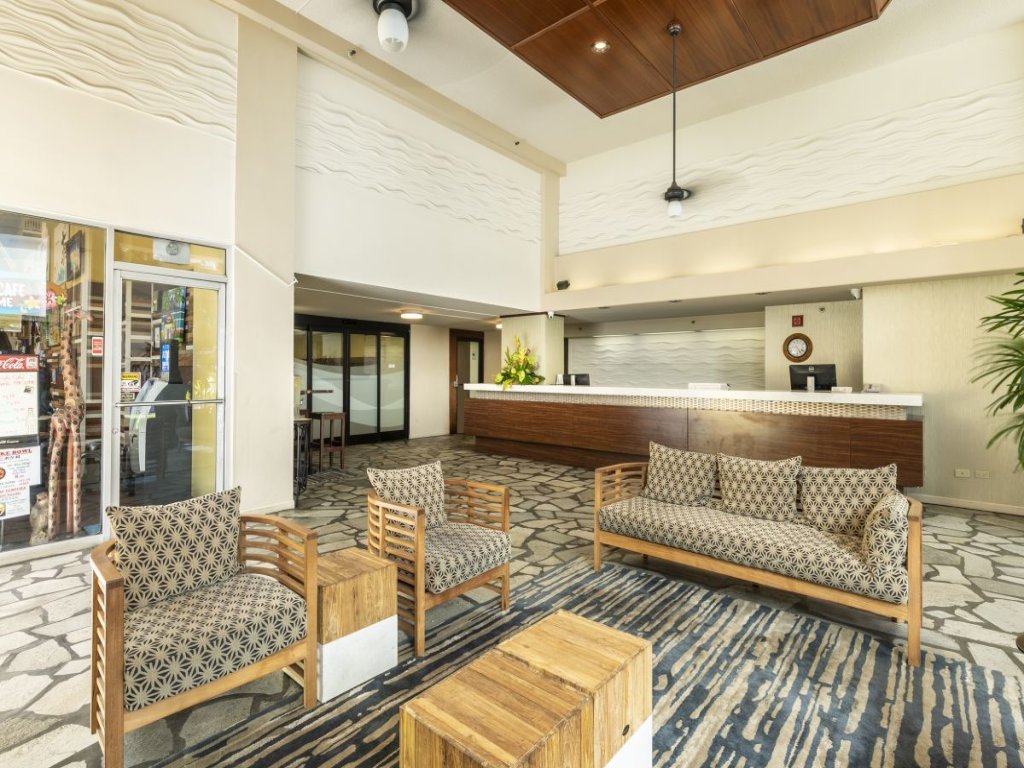 Pacific Monarch Paradise 1-Bedroom Vacation Rental in Honolulu - RedAwning