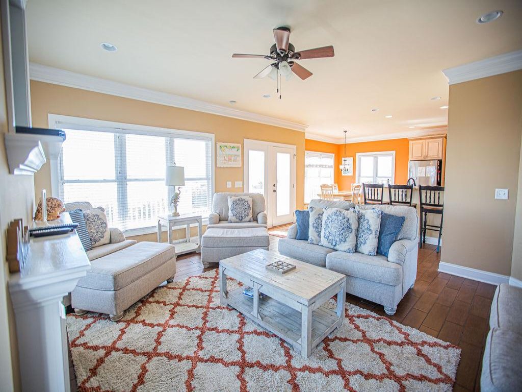 Brice Is Right / 184 Ocean Blvd East Vacation Rental in Holden Beach - RedAwning