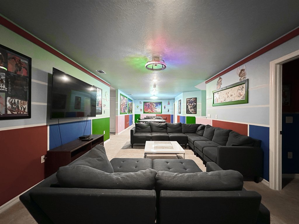 2127LC- Windsor Island Resort Vacation Rental in Davenport - RedAwning