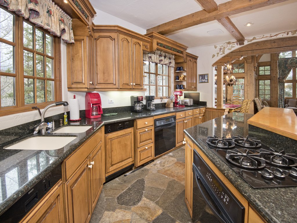 349 Holden Rd. Vacation Rental in Beaver Creek - RedAwning