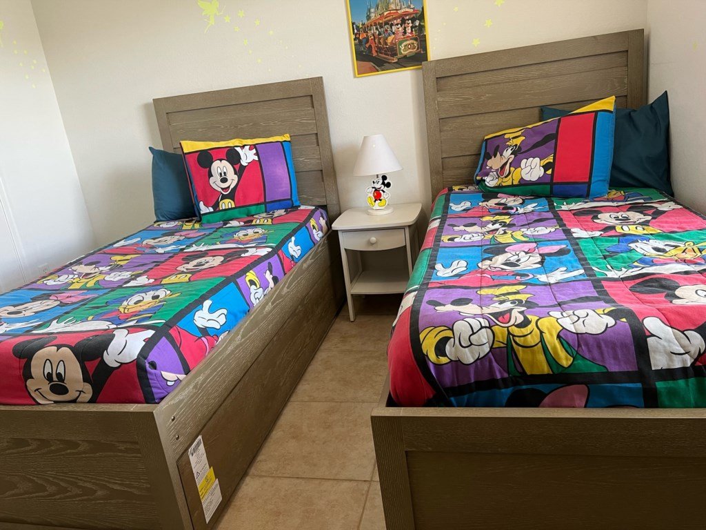 Amazing Resort 2 bed condo close to Disney Vacation Rental in Kissimmee - RedAwning