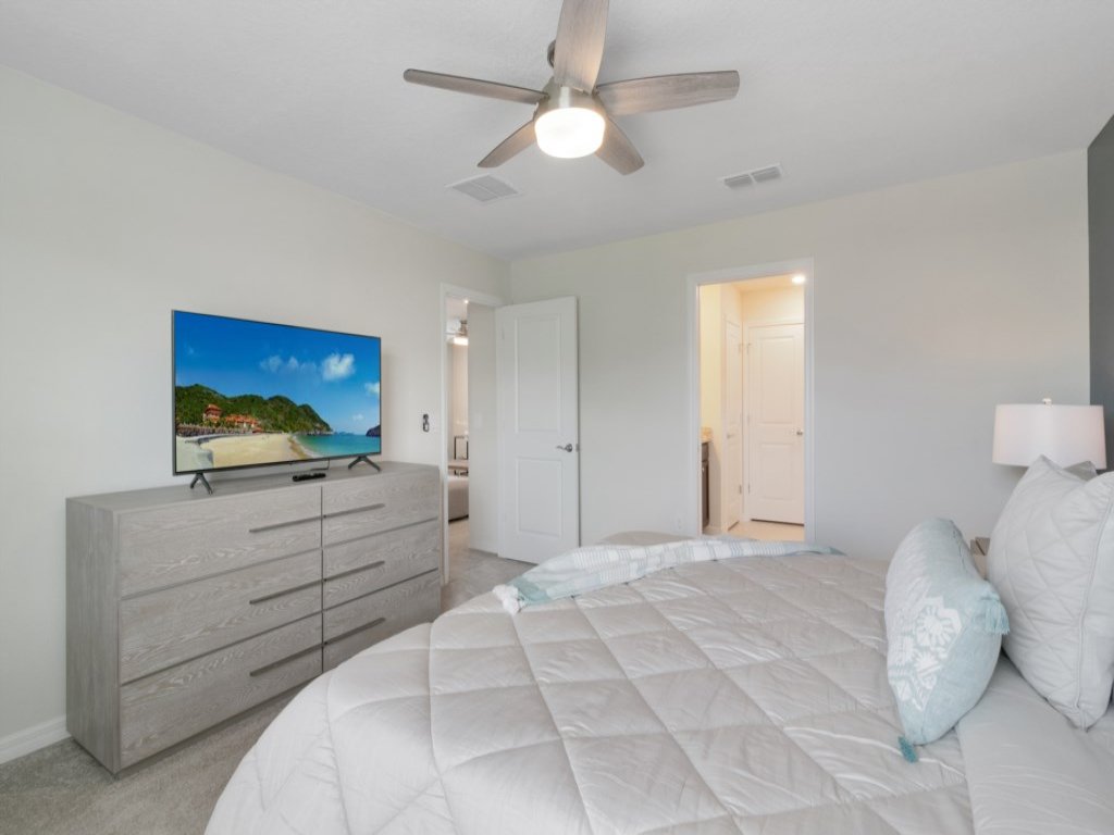 Perfect  5 Bed Villa just for you and your family Vacation Rental in Davenport - RedAwning