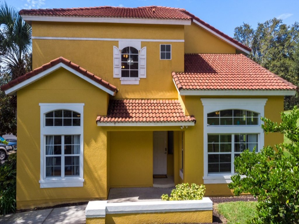 Disney Area 4 bed/ 3.5 Bathroom Emerald Island Vacation Rental in Kissimmee - RedAwning