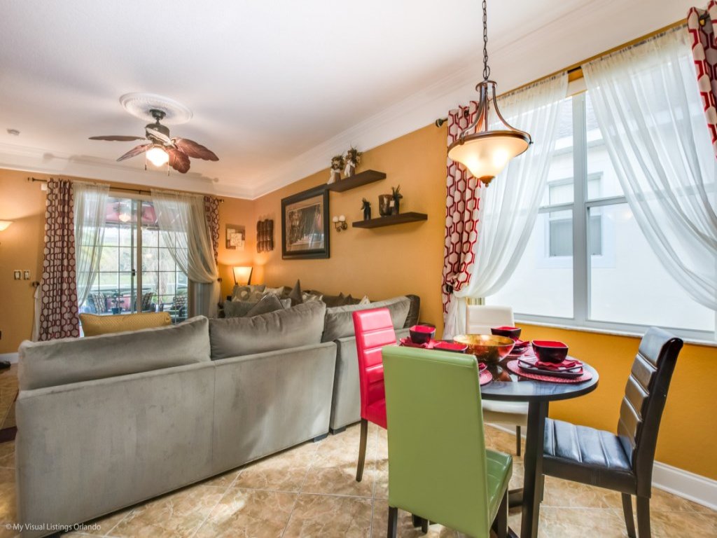 "Southern Charm" 4 Bed & 2 bath Private Pool Home Vacation Rental in Davenport - RedAwning
