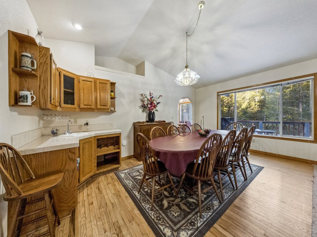 1801 Jicarilla Drive Vacation Rental in California - RedAwning
