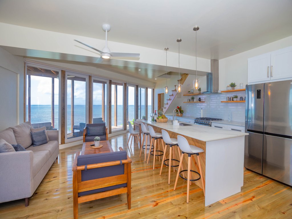Villa Aire Agua Vacation Rental - RedAwning