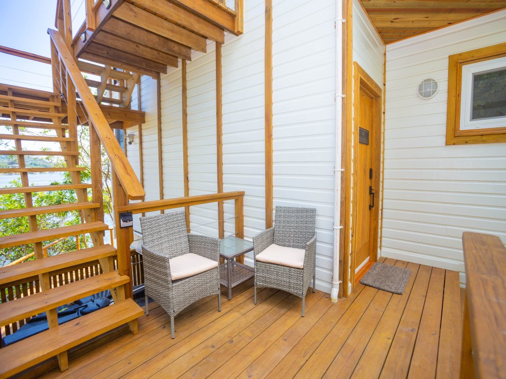Villa Aire Agua Vacation Rental - RedAwning