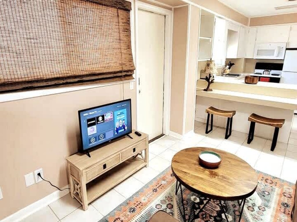 * Large Home Near Bay to Fish * New Pool Vacation Rental in South Padre Island - RedAwning
