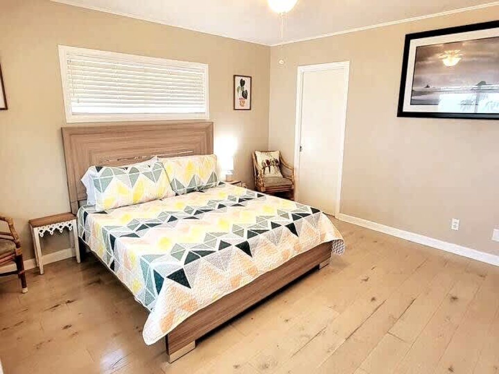 * Large Home Near Bay to Fish * New Pool Vacation Rental in South Padre Island - RedAwning