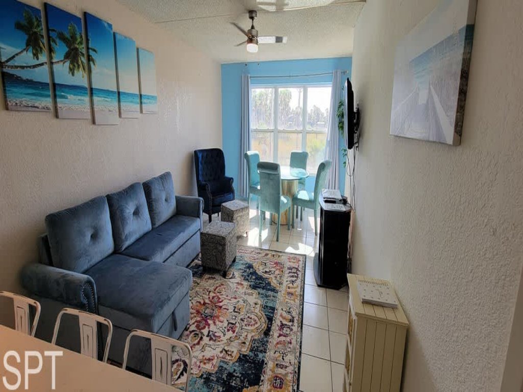 2BR · Private Beach Access · Pool & Heated Hot Tub Vacation Rental in South Padre Island - RedAwning