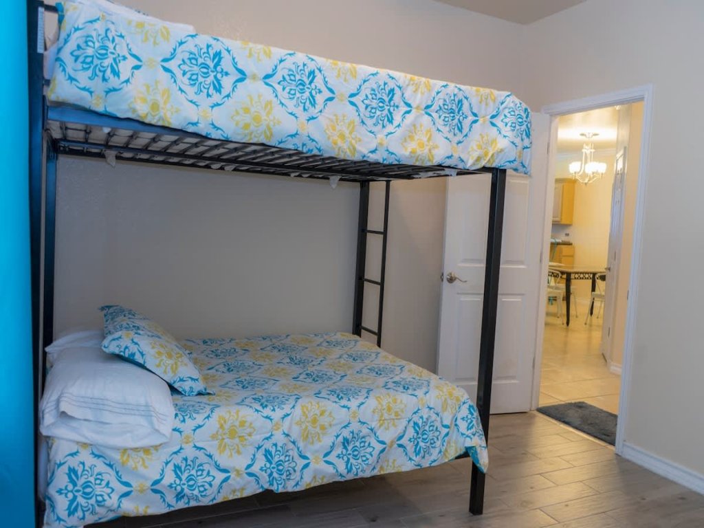" Oversized 2 Bedroom " Modern " Pool Near Beach Vacation Rental in South Padre Island - RedAwning
