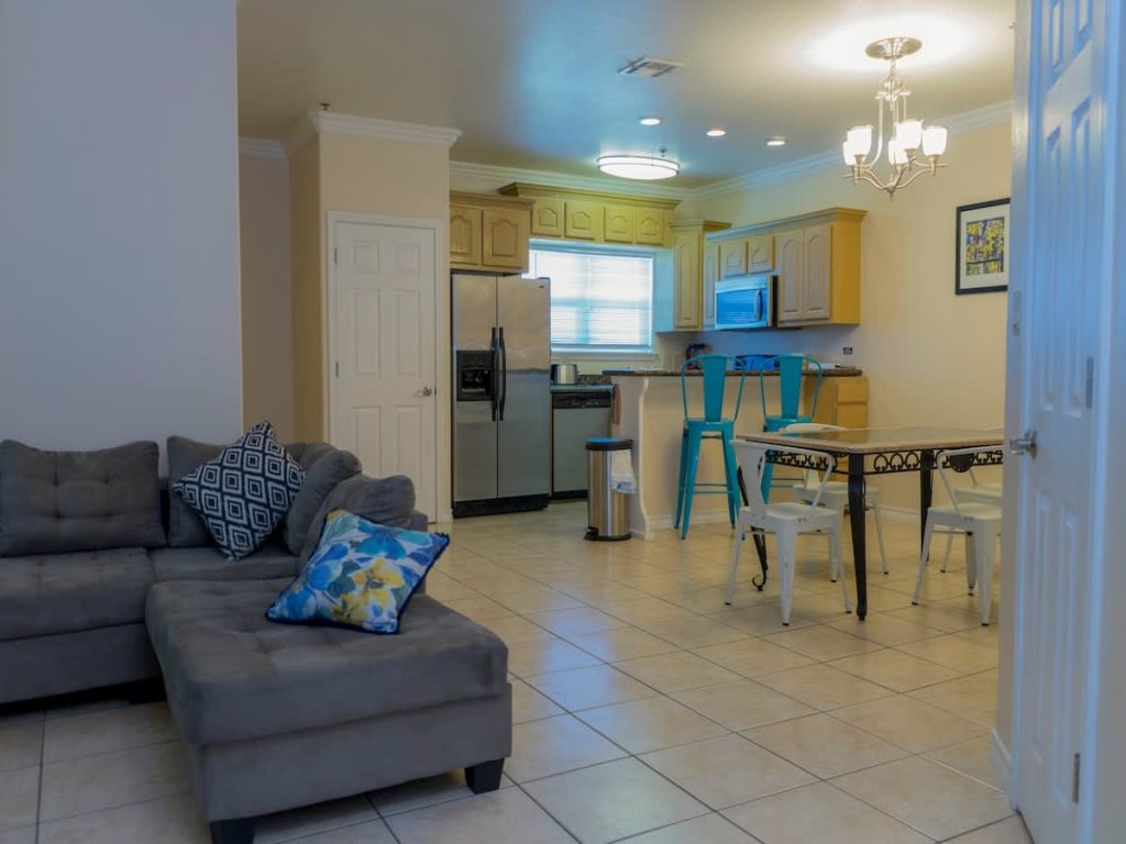 " Oversized 2 Bedroom " Modern " Pool Near Beach Vacation Rental in South Padre Island - RedAwning