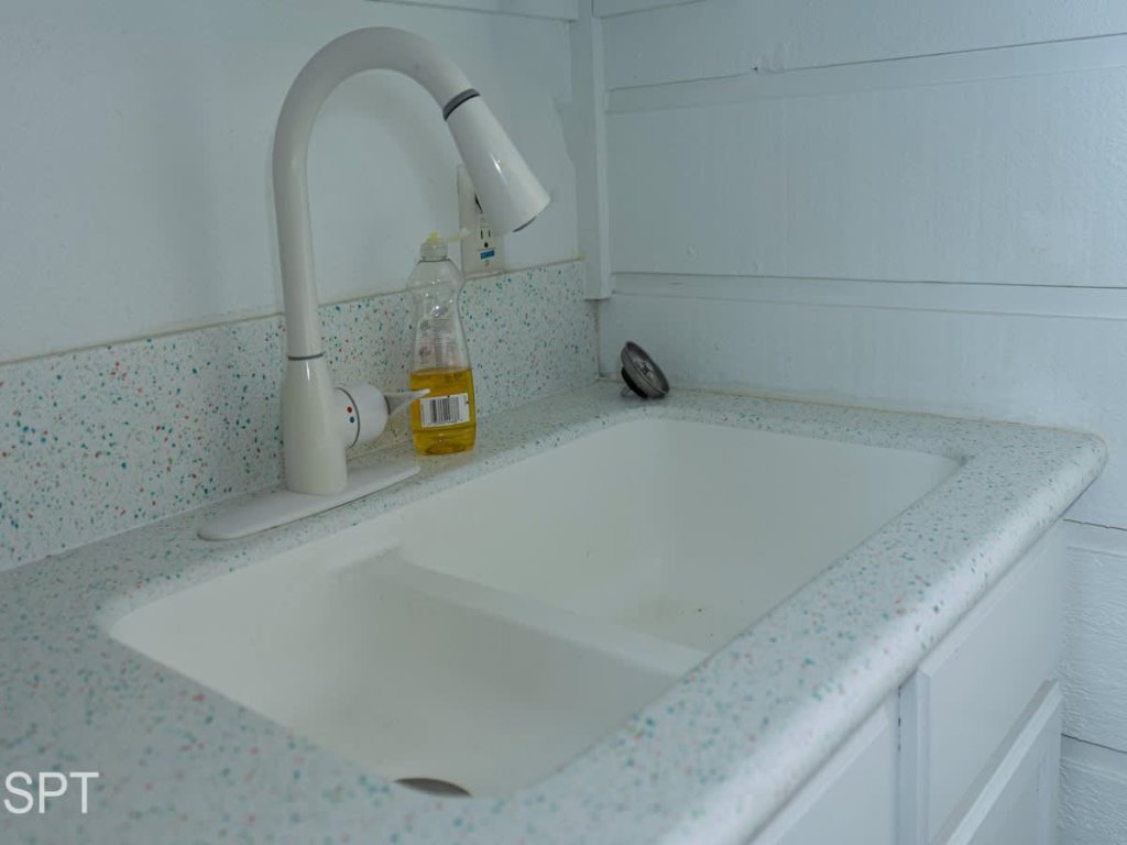 Warm Vibes " 5 mins to Beach " Cool Retro Feel Vacation Rental in South Padre Island - RedAwning