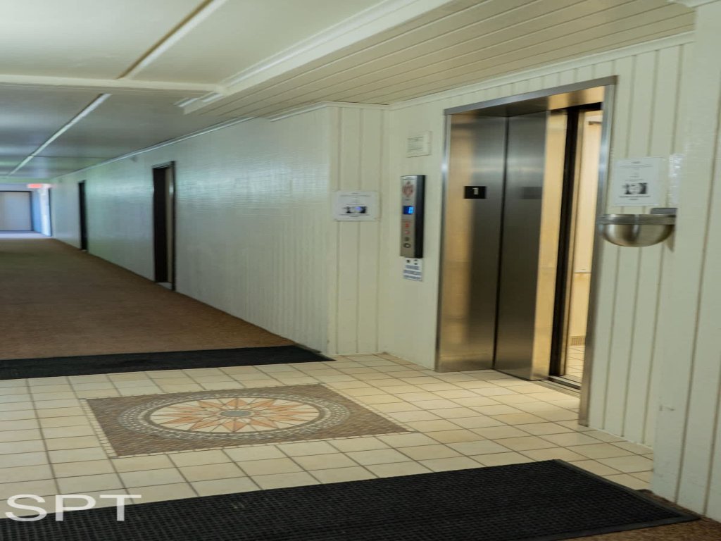 Luxury 1 bedroom " Walk to Beach " Pool Vacation Rental in South Padre Island - RedAwning