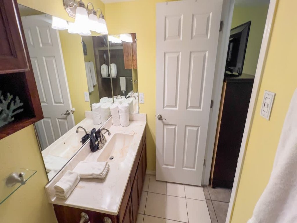 Ground Floor 2BR Steps to Beach Vacation Rental in South Padre Island - RedAwning