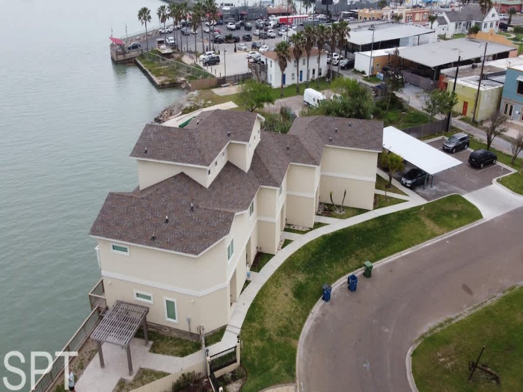 New Waterfront Bungalow " Fisherman's Paradise Vacation Rental in Port Isabel - RedAwning