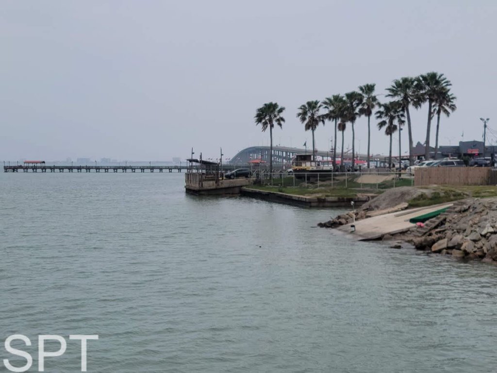 New Waterfront Bungalow " Fisherman's Paradise Vacation Rental in Port Isabel - RedAwning