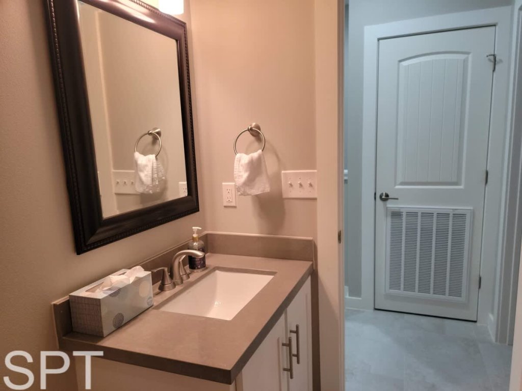 New Waterfront Bungalow " Fisherman's Paradise Vacation Rental in Port Isabel - RedAwning