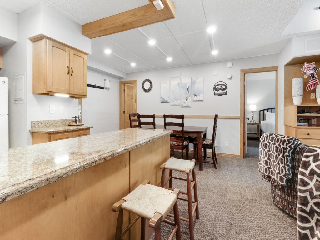 Spacious Condo In The Heart of Copper Mountain right next to Lifts - MP626 Vacation Rental in Copper Mountain - RedAwning