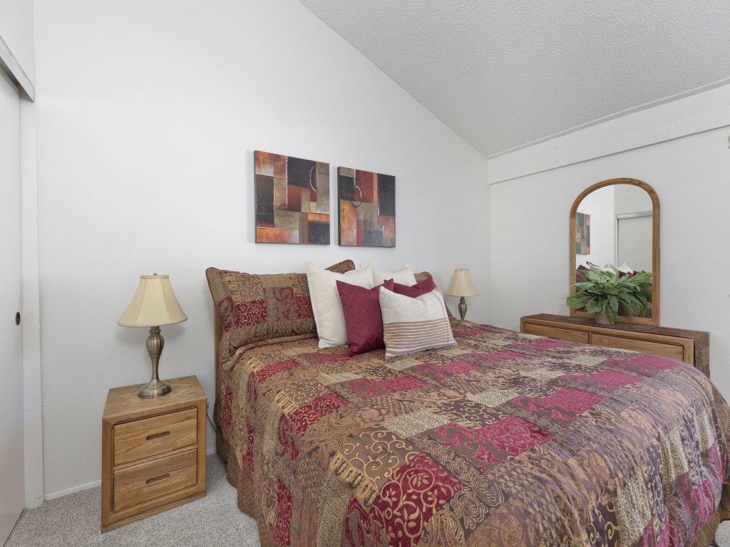 #30 Woodland Mountain Retreat Vacation Rental in Mammoth Lakes - RedAwning