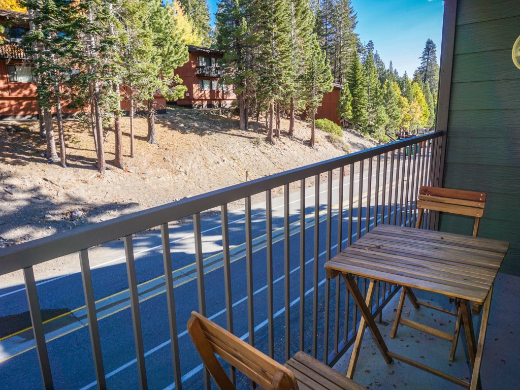 St Anton Condos #8 Vacation Rental in Mammoth Lakes - RedAwning