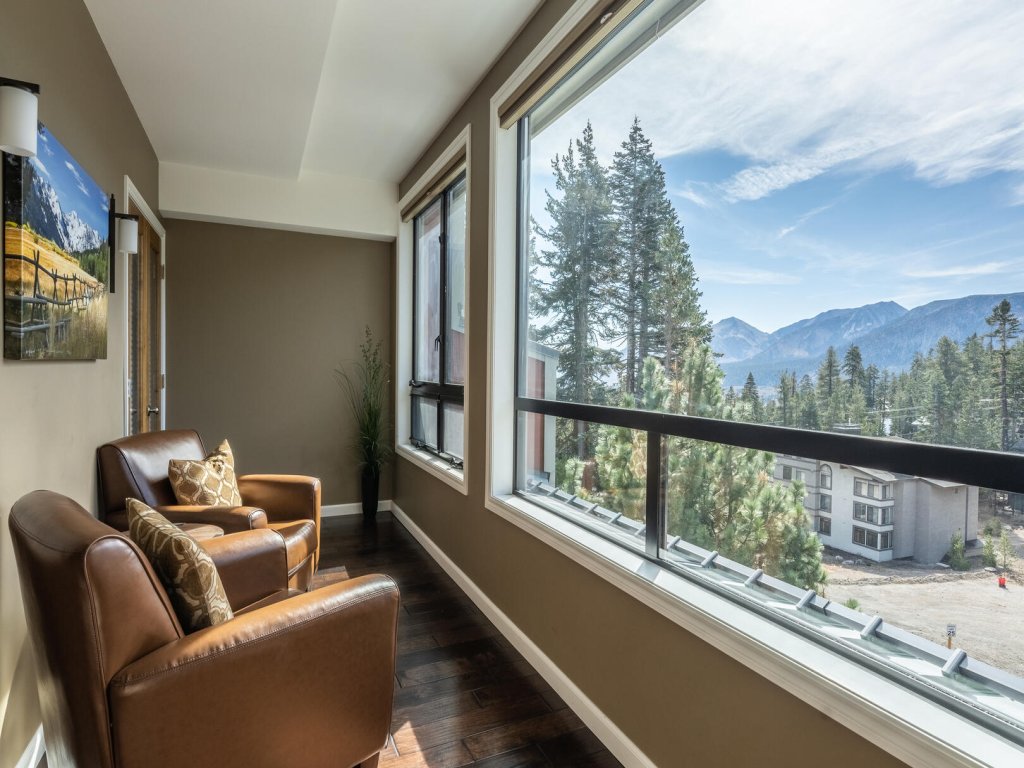 DELUXE SLOPESIDE Condo with 4th FLOOR VIEWS, Elevator and Underground Parking at Canyon Lodge (1849 Condos 409) Vacation Rental in Mammoth Lakes - RedAwning