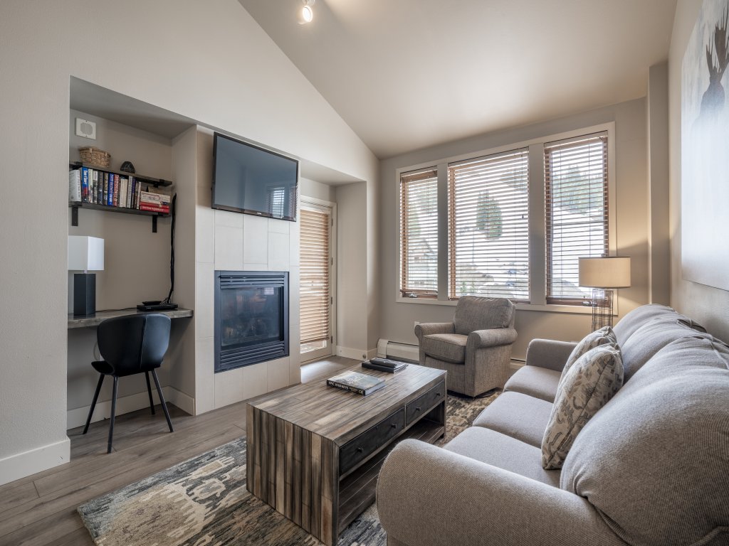Zephyr Mountain Lodge, Condo | 1 Bedroom (Premium-Rated Condo 2501) Vacation Rental in Winter Park - RedAwning