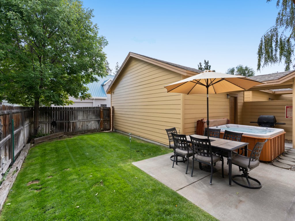 Old Mill Proxi Vacation Rental in Bend - RedAwning