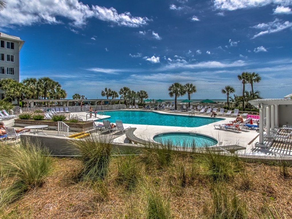 Shorenugh - Bright Villa with Rooftop Pool Next to Coligny Plaza Vacation Rental in Hilton Head - RedAwning