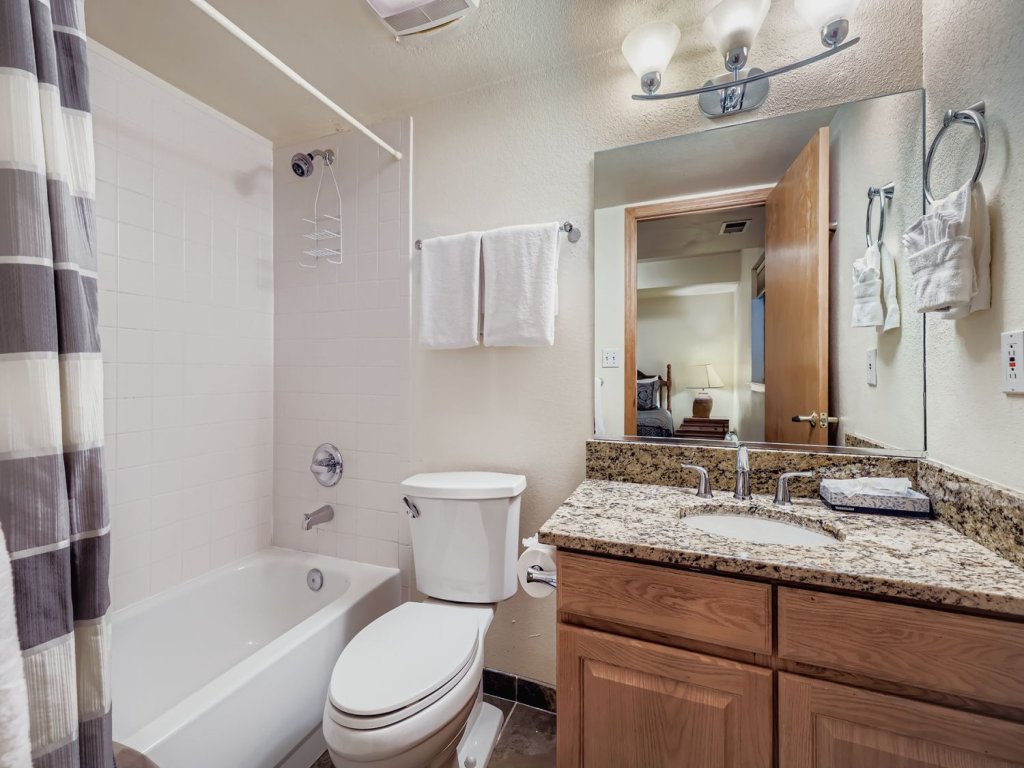 Village Point 120 Vacation Rental in Breckenridge - RedAwning