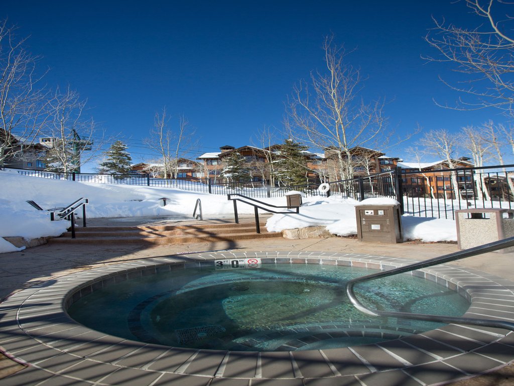 Shooting Star Lodge at Deer Valley Resort - Studio #102 Vacation Rental in Park City - RedAwning