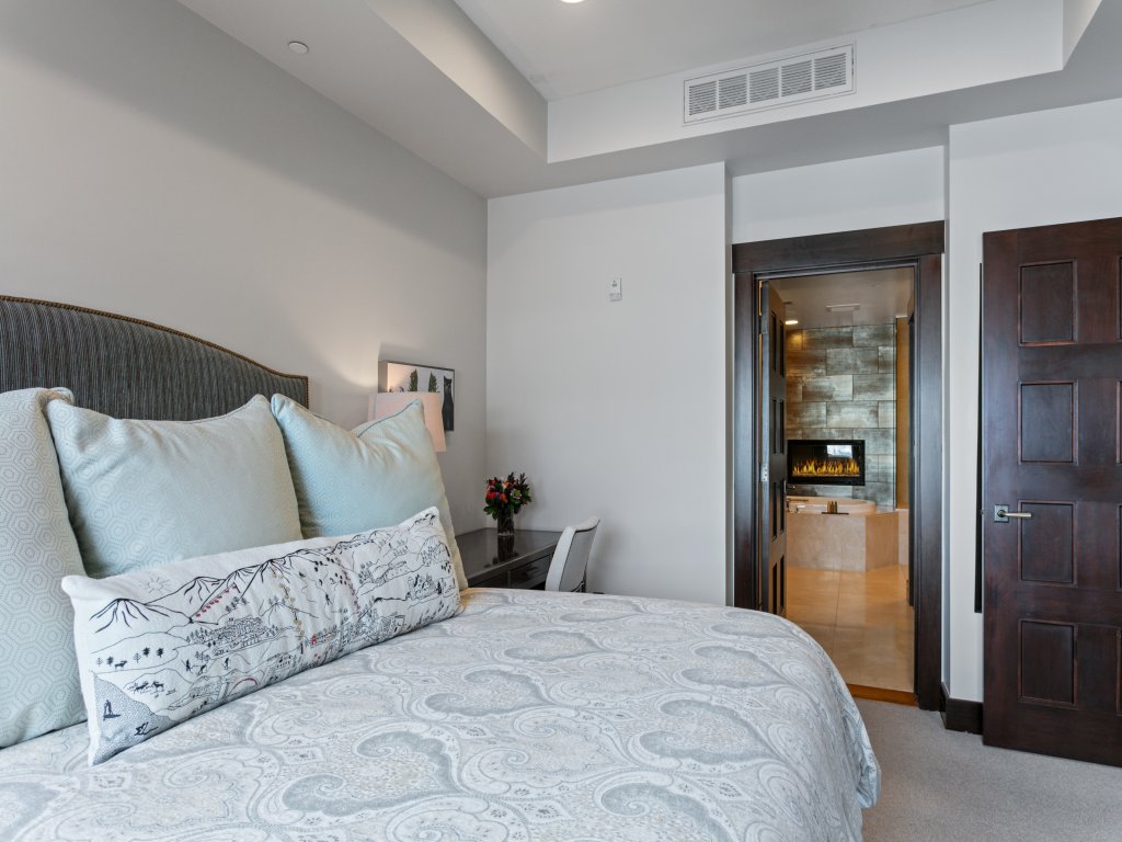 Flagstaff Lodge at Deer Valley Resort - Two Bedroom Residence #305 Vacation Rental in Park City - RedAwning