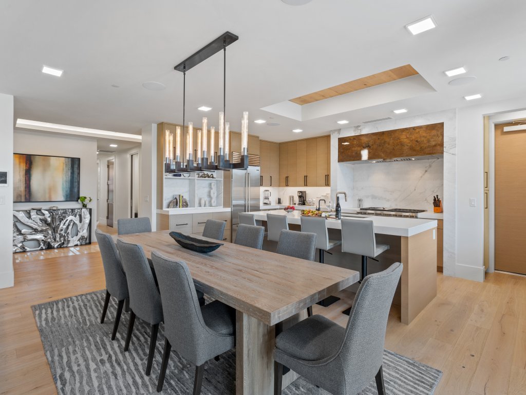 Empire Residences at Deer Valley Resort - Three Bedroom Deluxe Residence  #401 Vacation Rental in Park City - RedAwning