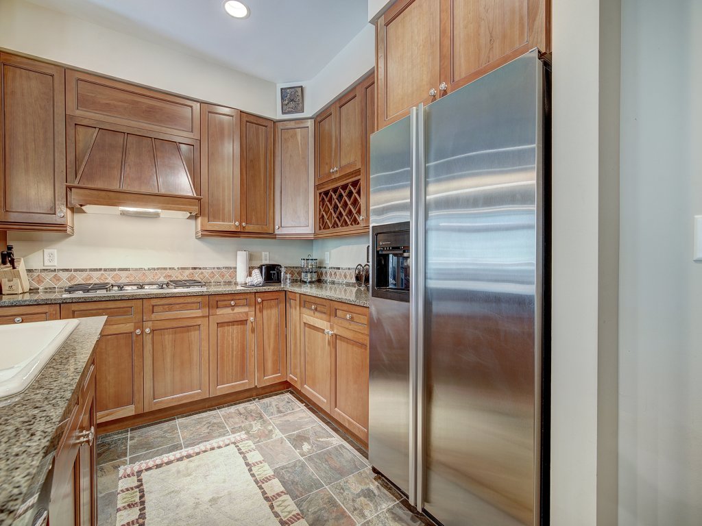 Luxurious 2 BR in River Run Village with Ski in ski out, Kids Ski Free Vacation Rental in Dillon - RedAwning