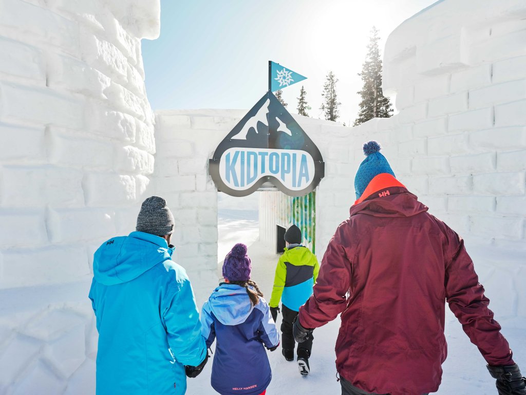 Luxurious 2 BR in River Run Village Featuring Ski in ski-out Vacation Rental in Dillon - RedAwning
